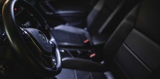 Tips-to-Understand-the-Time-to-Change-Car-Floor-Mat-on-architectureslab