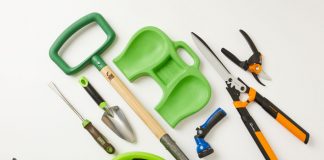 Essential Tools for Gardening