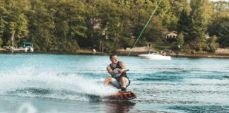 Some-Great-Watersports-Are-worth-Trying-This-Summer-on--ArchitecturesLab