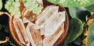 Overcome-Your-Stress-and-Anxiety-with-Healing-Crystals-on-architectureslab